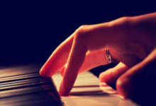 拜仁慕尼黑主帅再度换帅，球迷担心球队稳定性